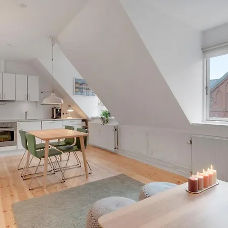 Lägenhet Cozy Scandinavian Flat In The Heart Of