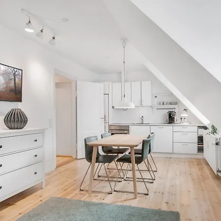 Cozy Scandinavian Flat In The Heart Of Lägenhet *